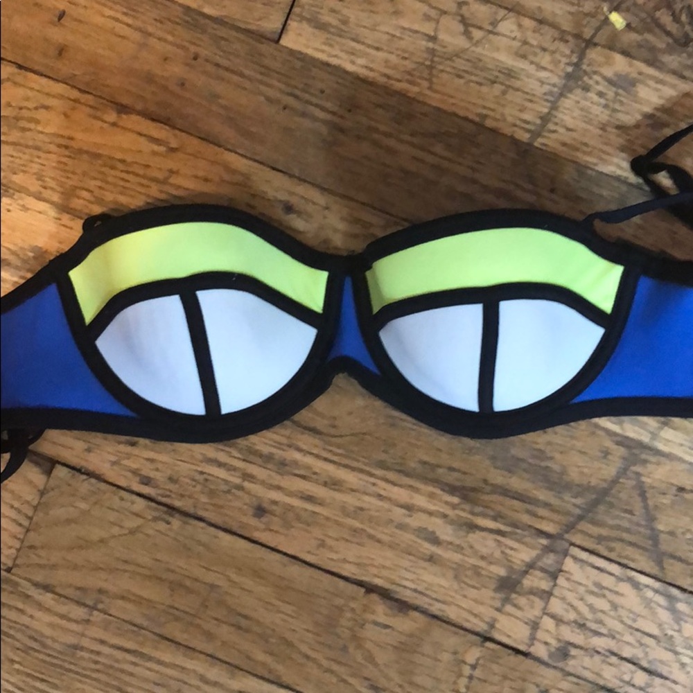 Triangl Bikini